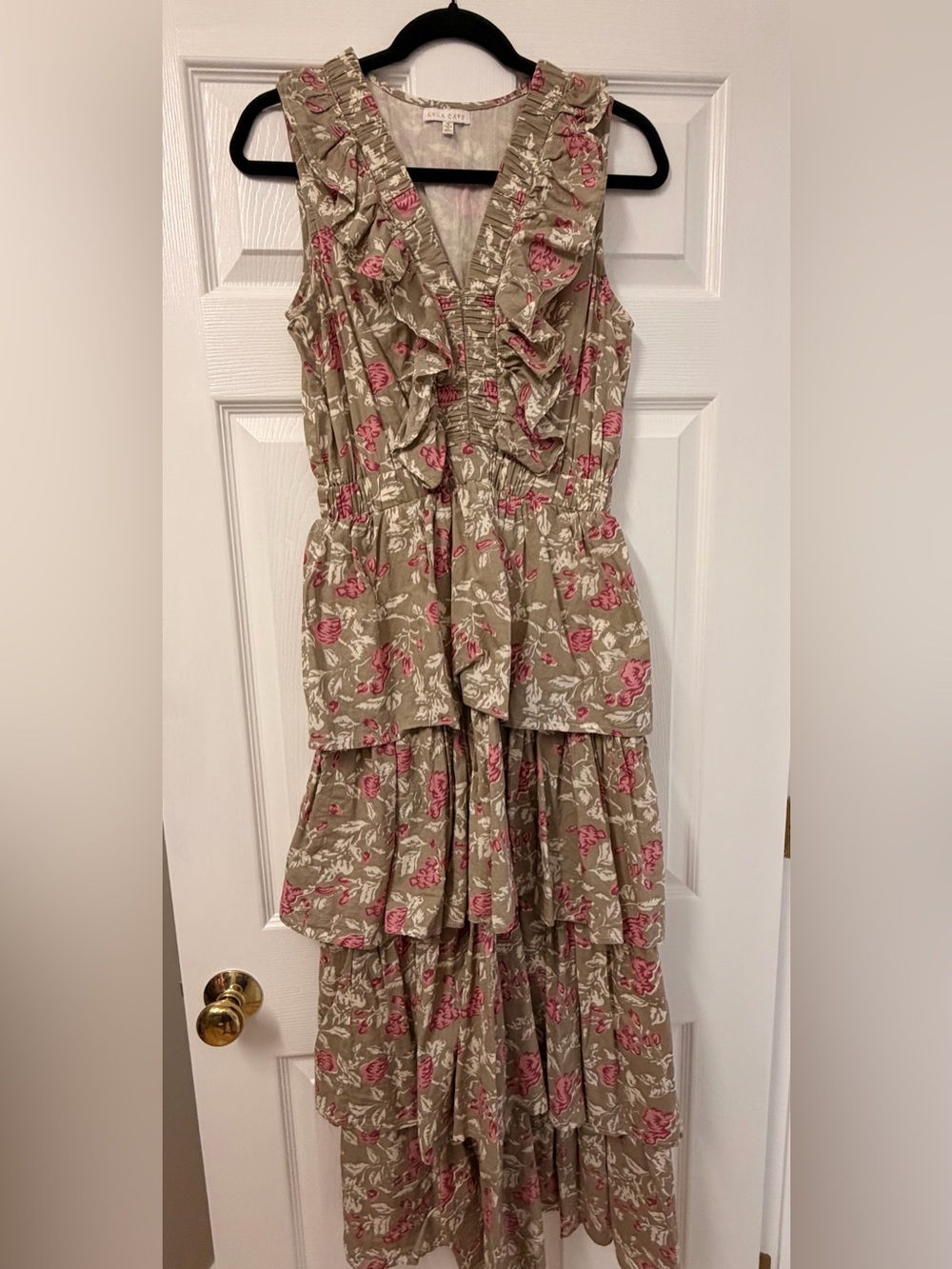 Anna Care Charlotte Maxi, Size Small EUC